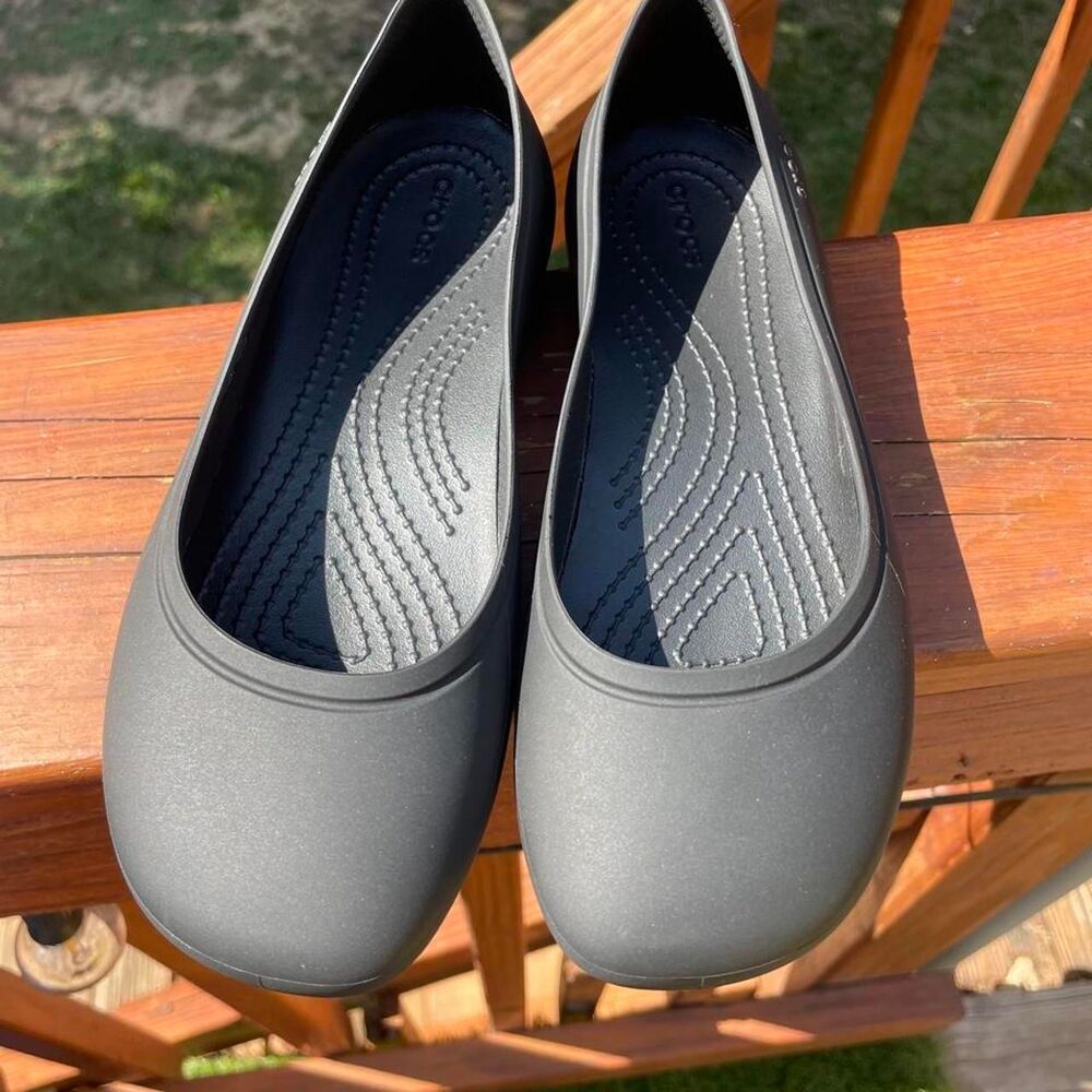 W 5 Crocs Brooklyn Flats Black ballet comfort slip on flats